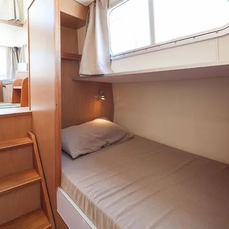 Penichettes Itinerantes Sans Permis - Locaboat Lattes