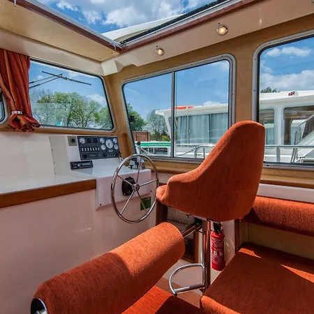 Penichettes Itinerantes Sans Permis - Locaboat * Lattes