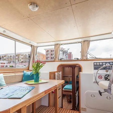 Penichettes Itinerantes Sans Permis - Locaboat