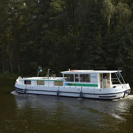 Penichettes Itinerantes Sans Permis - Locaboat Bateau-hôtel
