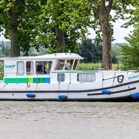 Penichettes Itinerantes Sans Permis - Locaboat Bateau-hôtel